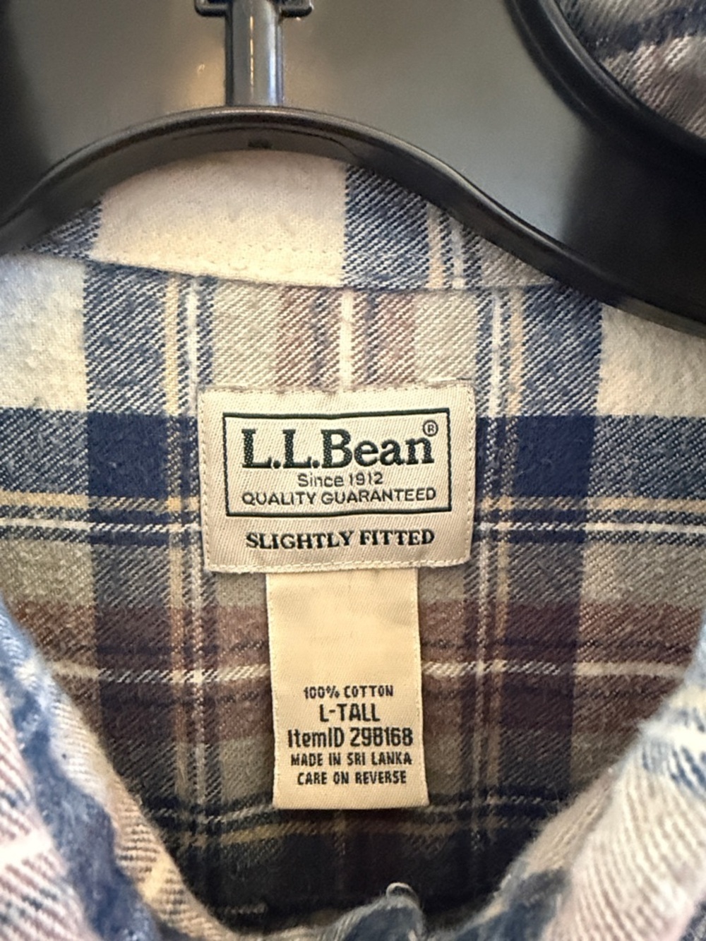L.L.Bean Men’s Scotch Plaid Flannel Shirt Slightly Fitted Tall Large - Picture 8 of 8